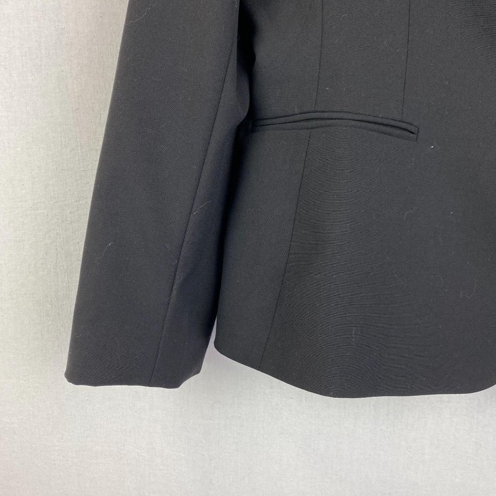Tahari Basic Black Blazer - image 5